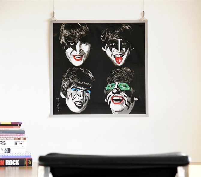 Beatles Kiss