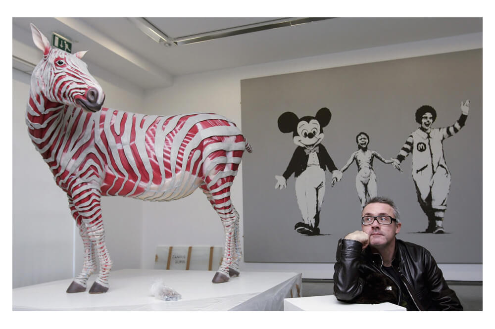 Banksy（バンクシー） -Napalm Pest ControlのCOA付き作品を販売