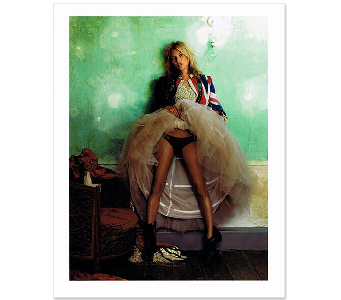 Kate Moss Vogue Magazine UK Oct 2008