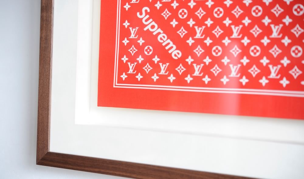 Supreme×LOUIS VUITTON バンダナ（額装セット）を販売 ー
