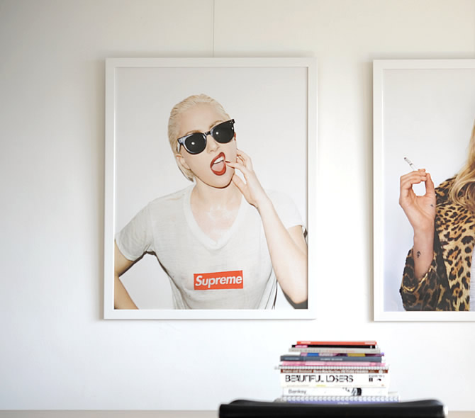 Supreme ケイトモス（Lady Gaga）のポスターを販売 ー NOISEKING ...